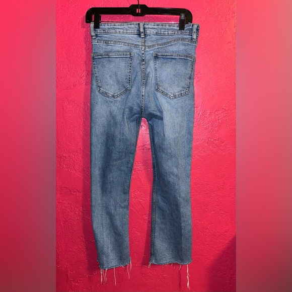 Zara Blue Ankle & Cropped Jeans - Picture 4 of 12